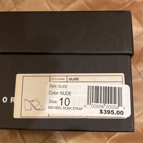 Freda Salvador beautiful slip on heels in suede nude color, brand new, size 10 - Picture 13 of 16